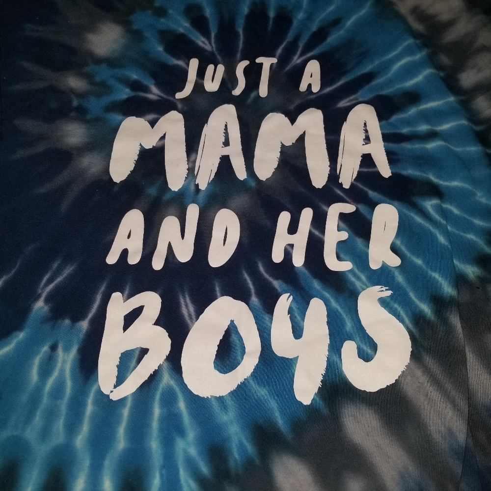 Just a Mom and Her Boys tee
